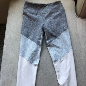 Outdoor Voices 7/8 Legging NWOT